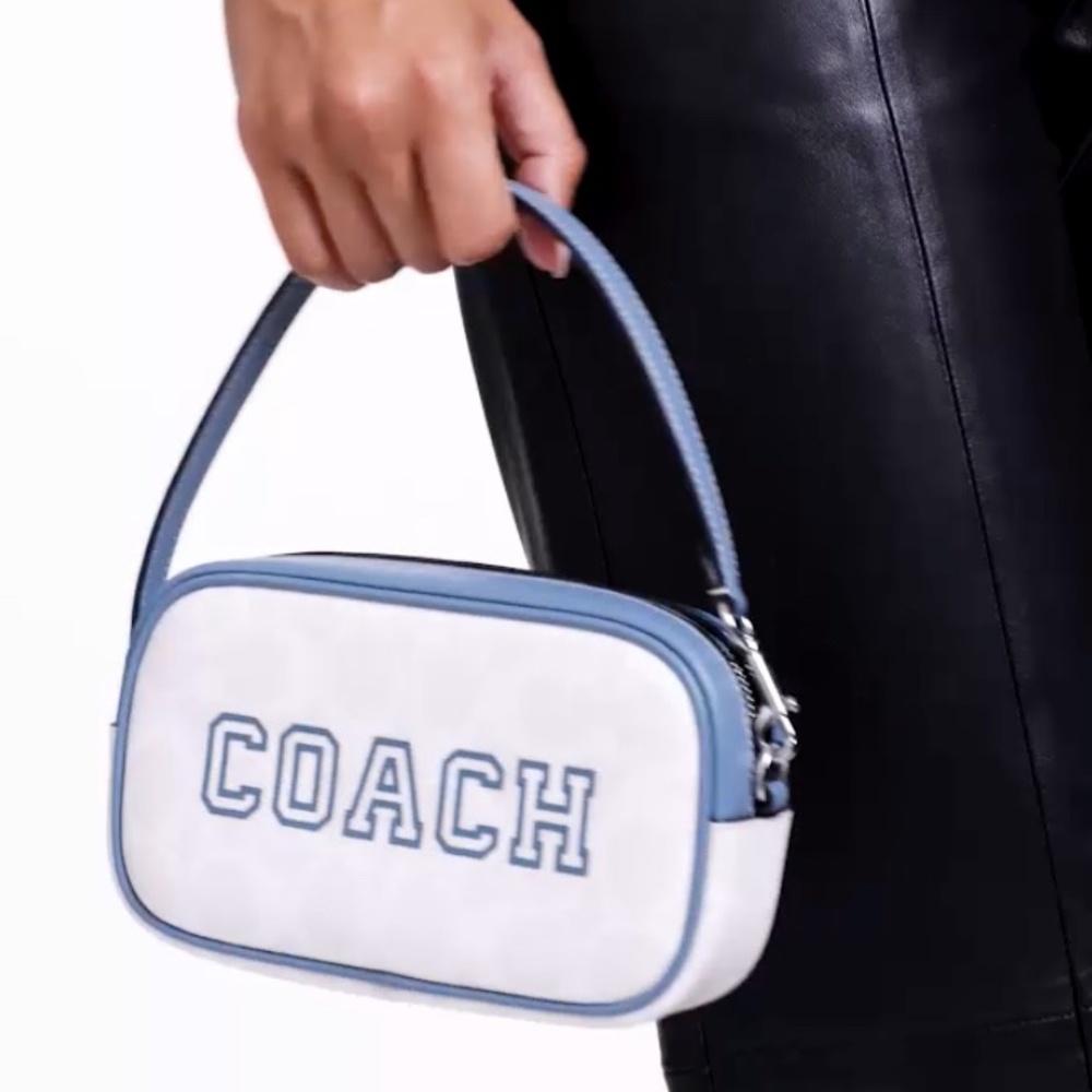 NEW Coach Jamie Wristlet In Signature Canvas With Varsity Motif - Picture 12 of 14